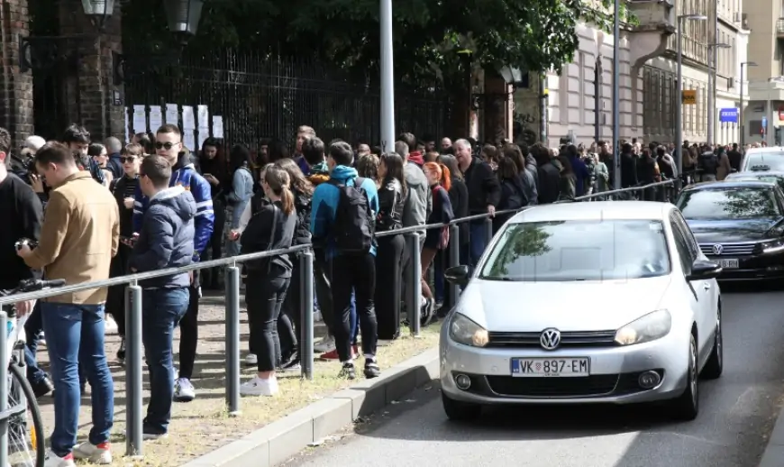 IZBORI: DO PODNEVA GLASOVALO 130 TISUĆA BIRAČA VIŠE NEGO U ISTO VRIJEME 2020.