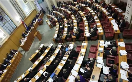 SABOR: 35 ZASTUPNIKA DALO OSTAVKU ILI STAVILO MANDAT U MIROVANJE