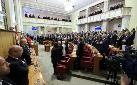 POČELA KONSTITUIRAJUĆA SJEDNICA 11. SAZIVA HRVATSKOG SABORA