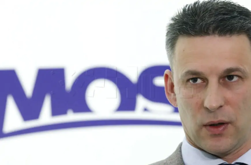PETROV: PROTIV SMO DA SE HRVATE ŠALJE U INOZEMSTVO, A DOVODI SVJETSKU SIROTINJU