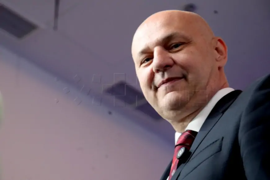 KOLAKUŠIĆ ODUSTAJE OD SABORA JER GUBI MJESTO U BRUXELLESU STAVI LI MANDAT U MIROVANJE