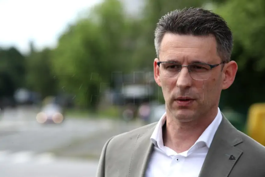 PETROV PONOVNO POZVAO DP DA ODUSTANE OD HDZ-a I I SPUNI PREDIZBORNA OBEĆANJA