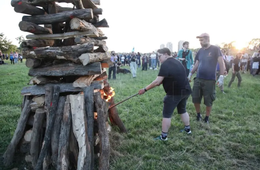 NA SAVSKOM NASIPU ZAPALJENI TRNJANSKI KRESOVI