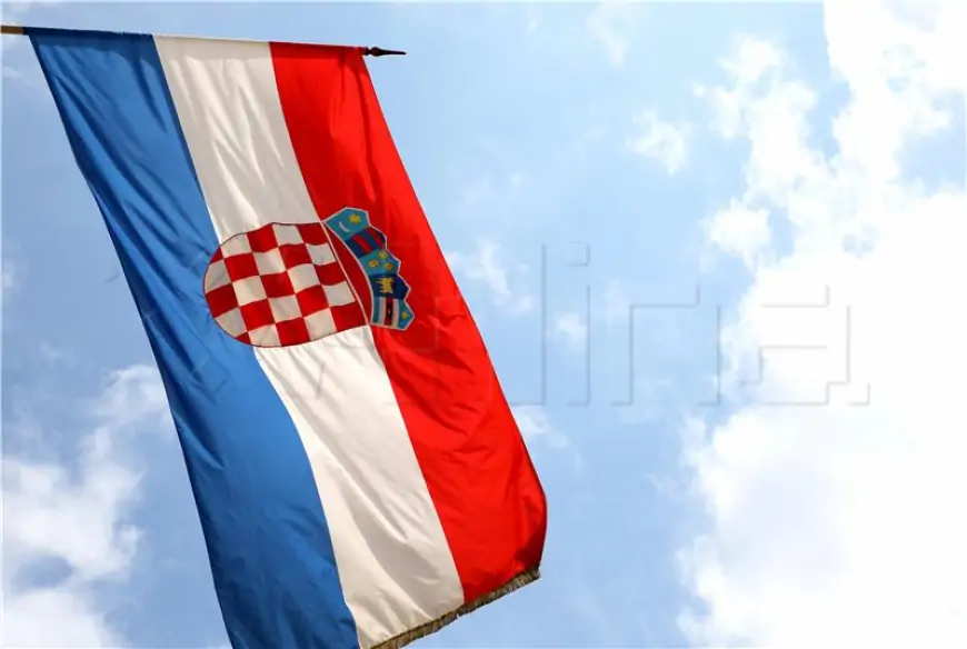 U ZATVOR JER JE ZAPALIO ZASTAVU REPUBLIKE HRVATSKE