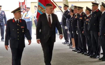 VARAŽDINSKI VATROGASCI SLAVE 160. ROĐENDAN, NA PROSLAVI I PREDSJEDNIK MILANOVIĆ