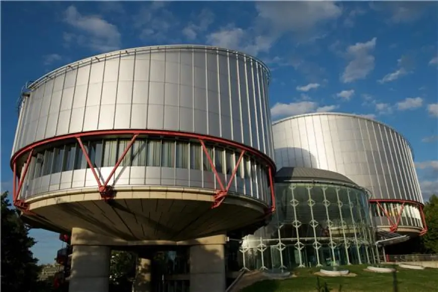 KAZNOM ZA NEPOŠTIVANJE SUDA ODVJETNIKU POVRIJEĐENO PRAVO NA SLOBODU IZRAŽAVANJA