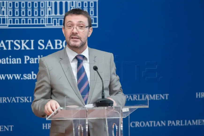 SABORSKI ZASTUPNICI OSUDILI NOVU NESREĆU DEKANIĆA