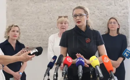 OKRUGLI STOL MOŽEMO!: NASRTAJI NA ŽENSKA PRAVA DOVODE DO PORASTA NASILJA NAD ŽENAMA