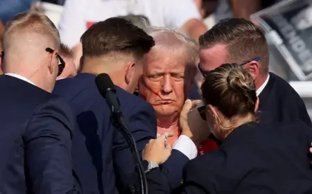 TRUMP: METAK MI JE PROBIO GORNJI DIO UŠNE ŠKOLJKE