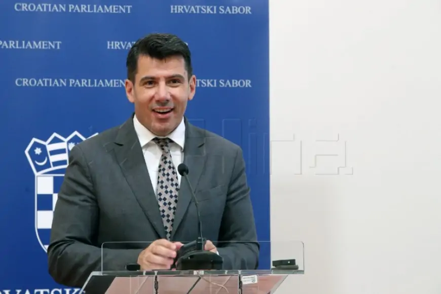 GRMOJA (MOST): HITNO KRENUTI S DEMOGRAFSKIM MJERAMA JER HRVATSKA IZUMIRE