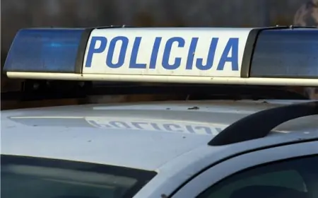 DANAC U ROVINJU MINI KAMEROM SNIMAO NAGU DJECU