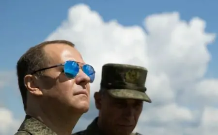 BIVŠI RUSKI PREDSJEDNIK ZAPRIJETIO: "MOGLI BISMO POSLATI SVOJE TENKOVE U CENTAR BERLINA"