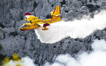 MORH: PET PROTUPOŽARNIH AVIONA I 26 PRIPADNIKA HKoV-a GASE POŽAR NA CRVENOJ ZEMLJI