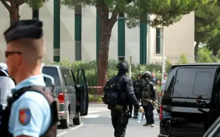 EKSPLOZIJA ISPRED SINAGOGE U FRANCUSKOJ: U AUTOMOBIL STAVILI PLINSKU BOCU