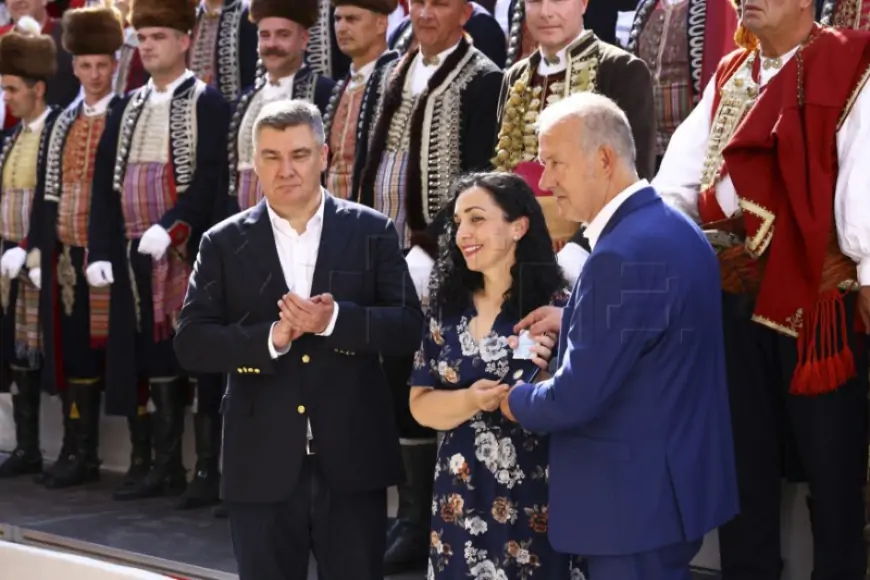 U SINJU NA ALCI DRŽAVNI VRH I PREDSJEDNICA KOSOVA