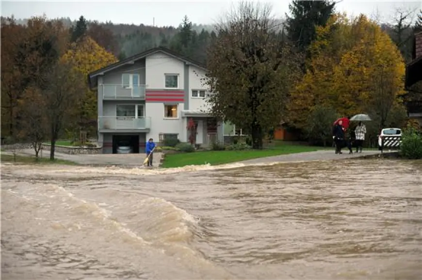 AUSTRIJA SE BORI S POPLAVAMA NAKON REKORDNIH PADALINA
