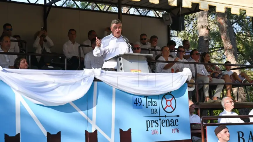 MILANOVIĆ OTVORIO TRKU NA PRSTENAC: PROSLAVA TRADICIJE I VJEŠTINE KONJANIKA