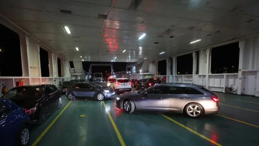 NOVI PAD RAMPE TRAJEKTA! SRUŠILA SE PRED SAMOM LUKOM, MORE UŠLO U GARAŽU, PUTNICI EVAKUIRANI