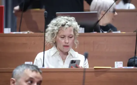 KEKIN (MOŽEMO): IZ JAVNOG ZDRAVSTVA NOVAC SE IZVLAČI SVE BESRAMNIJE