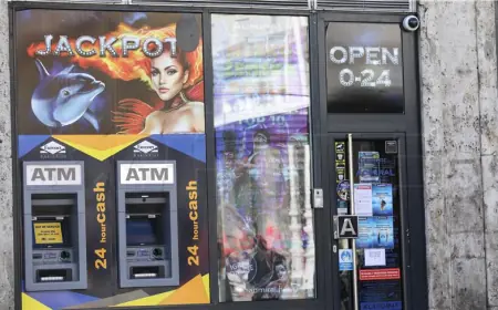 ZASTUPNICI: ZABRANITI KLADOMATE U KAFIĆIMA I REKLAMIRANJE NA DRUŠTVENIM MREŽAMA