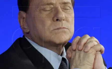 MILANO SE PRIKLJUČIO POZIVIMA DA SE BERLUSCONI UKLONI IZ NAZIVA AERODROMA