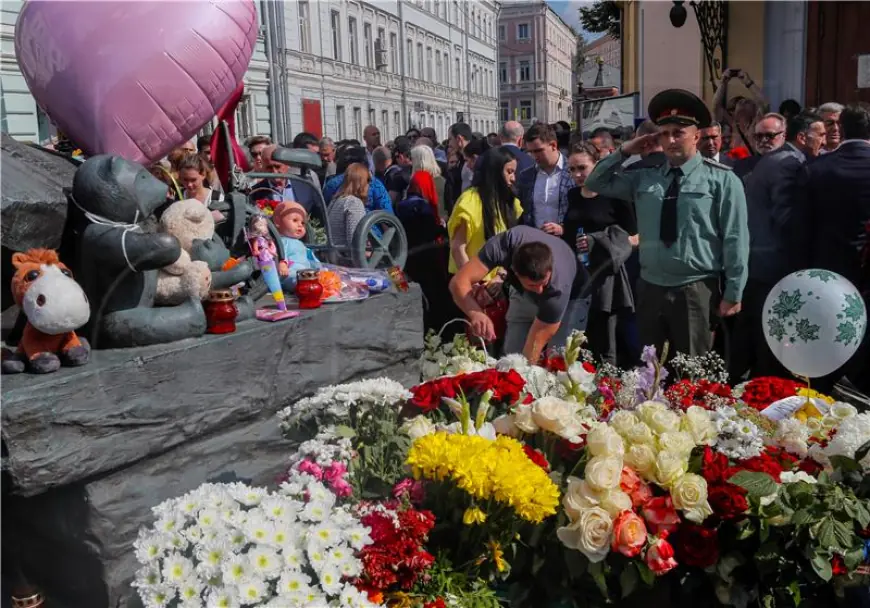 BESLAN: PREŽIVJELI S OBITELJIMA OBILJEŽAVAJU 20 GODINA OD TALAČKE KRIZE