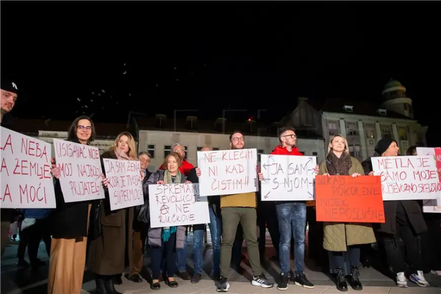 ŽENSKE UDRUGE U 14 GRADOVA ORGANIZIRAJU AKCIJU "PRESTANITE ŠTITITI SILOVATELJE!"
