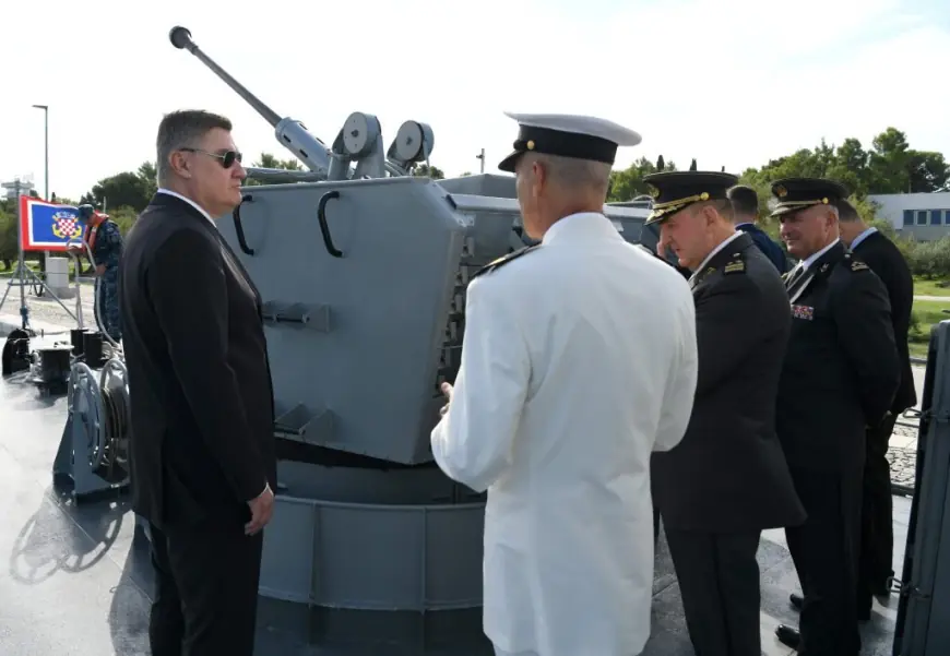 MILANOVIĆ NA DANU HRVATSKE RATNE MORNARICE ISTAKNUO VAŽNOST OBRANE
