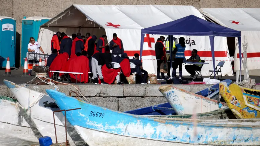 NAJAMANJE DEVET MRTVIH, 48 NESTALIH U NESREĆI MIGRANSTKOG BRODA BLIZU ŠPANJOLSKE