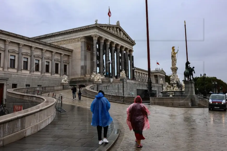 AUSTRIJA: OTVORENA BIRAČKA MJESTA ZA PARLAMENTARNE IZBORE