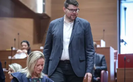 SABOR: GRBIN ĆE ZAMIJENITI HAJDAŠ DONČIĆA NA MJESTU POTPREDSJEDNIKA SABORA