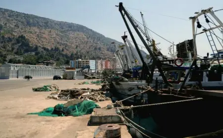 ITALIJA POSLALA PRVU SKUPINU MIGRANATA U ALBANIJU U OKVIRU KONTROVERZNOG PLANA