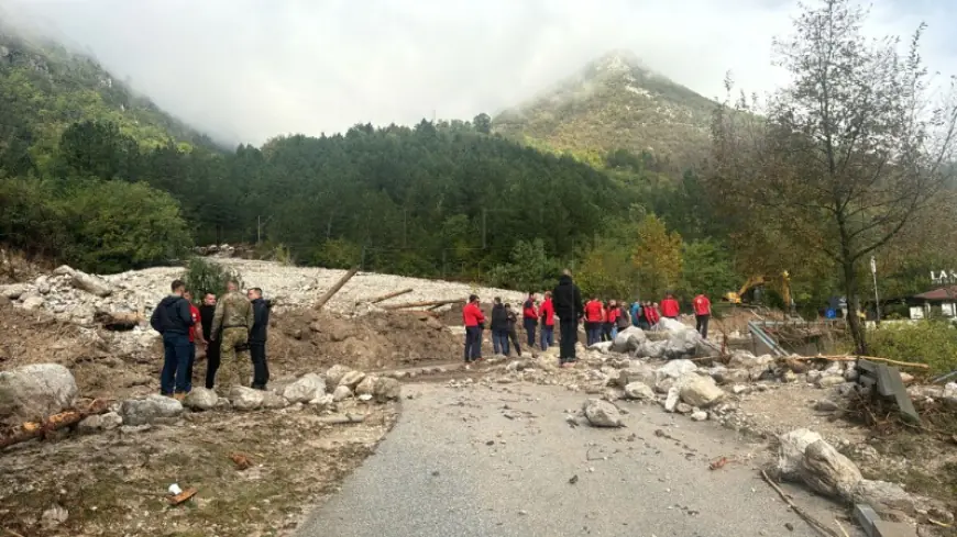 PRIPADNICI HGSS-a UPUĆENI U BiH NAKON SNAŽNIH POPLAVA