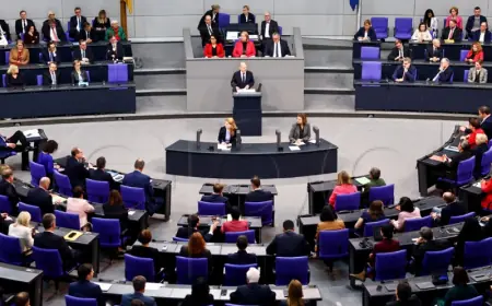 SCHOLZ U BENDESTAGU PRAVDAO RASPAD VLADE, OPORBA GA OŠTRO NAPALA