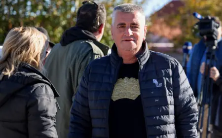 BULJ TRAŽI HITNO OČITOVANJE O TAJNIM LETOVIMA KOJIMA SE MIGRANTI VRAĆAJU U HRVATSKU