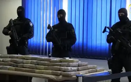 USKOK ISTRAŽUJE CARINIKA KOJI JE TREBAO OSIGURATI PROVOZ VIŠE OD POLA TONE KOKAINA