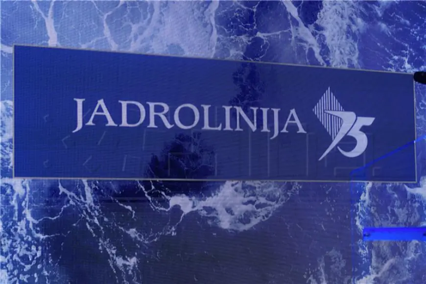 JADROLINIJA: POTEŠKOĆE S RAMPOM TRAJEKTA "TIN UJEVIĆ"