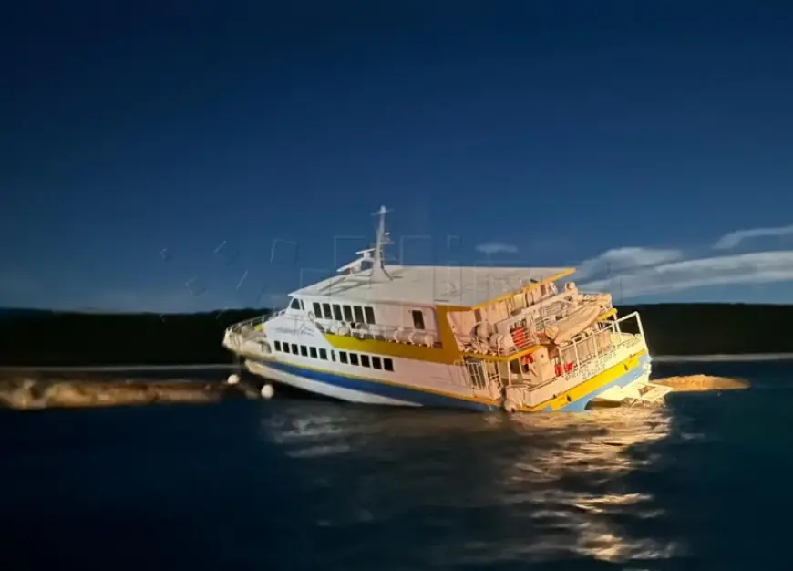 AGENCIJA ZA ISTRAŽIVANJE NESREĆA ISTRAŽIT ĆE UZROKE NESREĆE KATAMARANA "PRINC ZADRA"