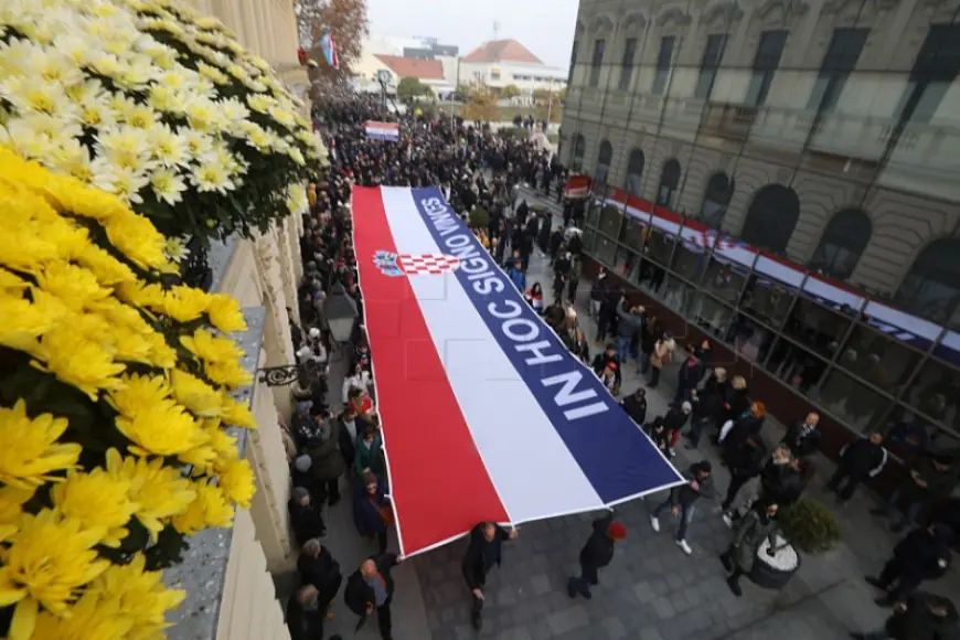 U VUKOVARSKOJ KOLONI SJEĆANJA OKO 120.000 SUDIONIKA