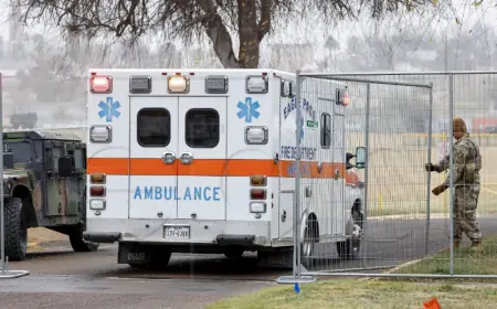 ZRAKOPLOV SE SRUŠIO NA AUTOCESTI U TEKSASU