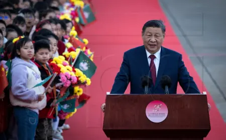 Xi: NITKO NE MOŽE ZAUSTAVITI UJEDINJENJE KINE I TAJVANA
