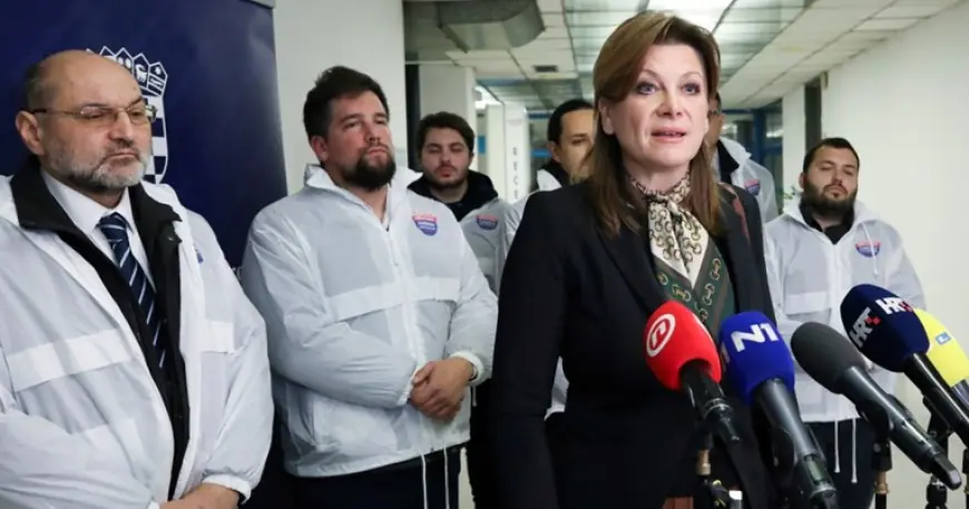 KAROLINA VIDOVIĆ KRIŠTO PREDALA POTPISE. NAJAVILA DA BI MOGLA ODUSTATI OD KANDIDATURE