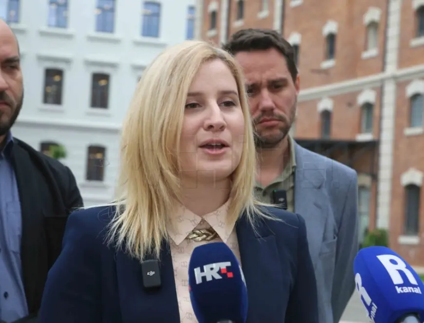 VIJEĆNICI MOŽEMO! U RIJECI PROZVALI ODGOVORNE ZA TRAGEDIJU U TVORNICI RIBE "ORADA"