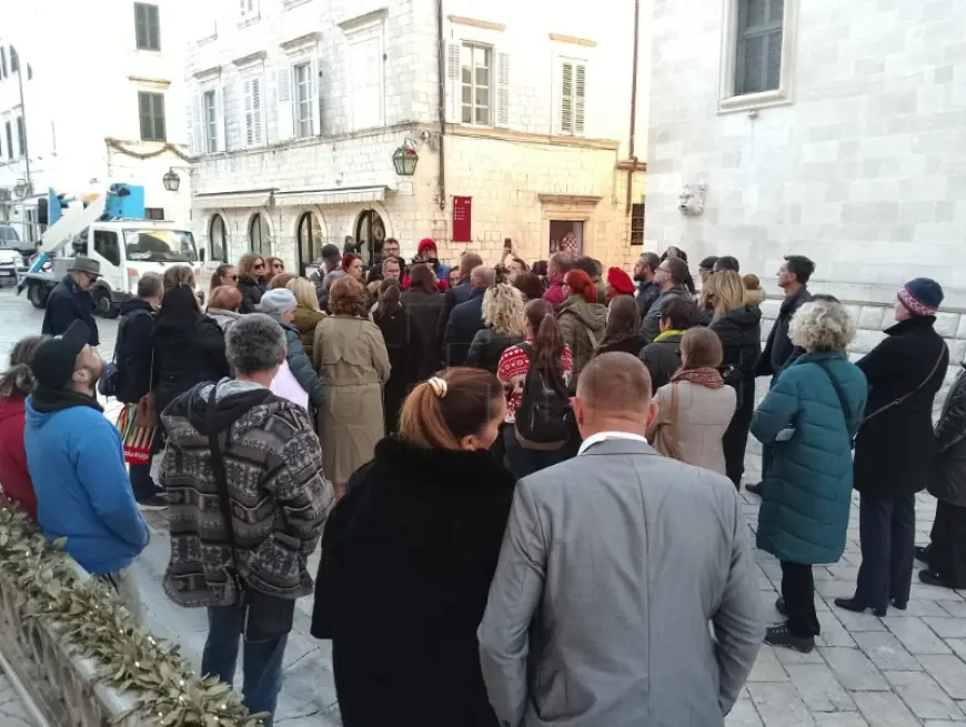 DUBROVNIK: STANOVNICI ZATONA TRAŽE OBJAVU REZULTATA ANALIZE VODE S IZVORIŠTA PALATA