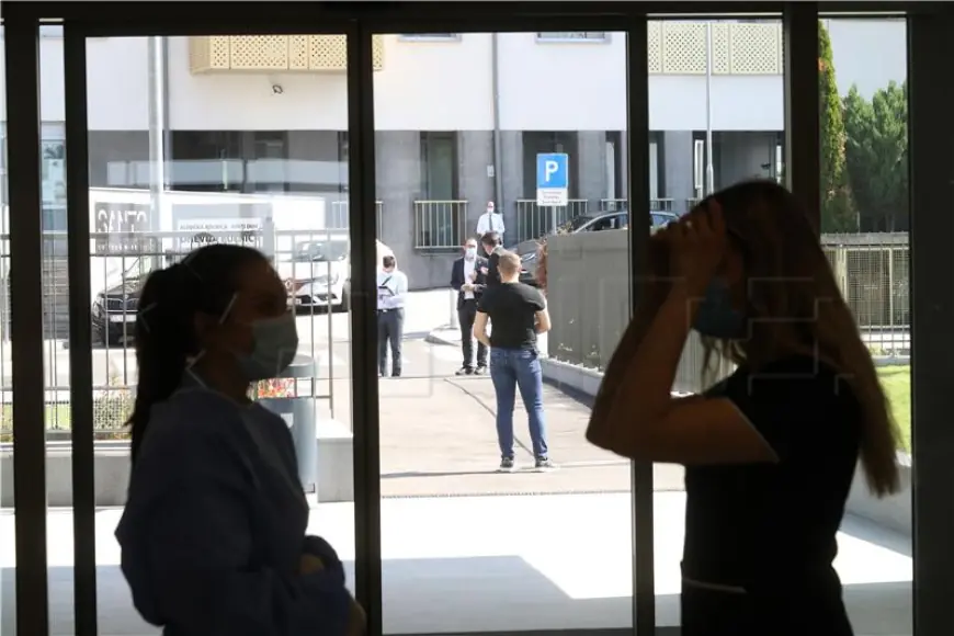 OZLIJEĐENI UČENICI DOBRO I STABILNO, UČITELJICA DIŠE SAMOSTALNO