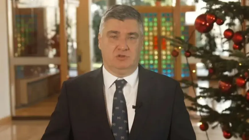 PREDSJEDNIK MILANOVIĆ U BOŽIĆNOJ ČESTITKI ZAŽELIO MIR I SIGURNOST HRVATSKIH OBITELJI