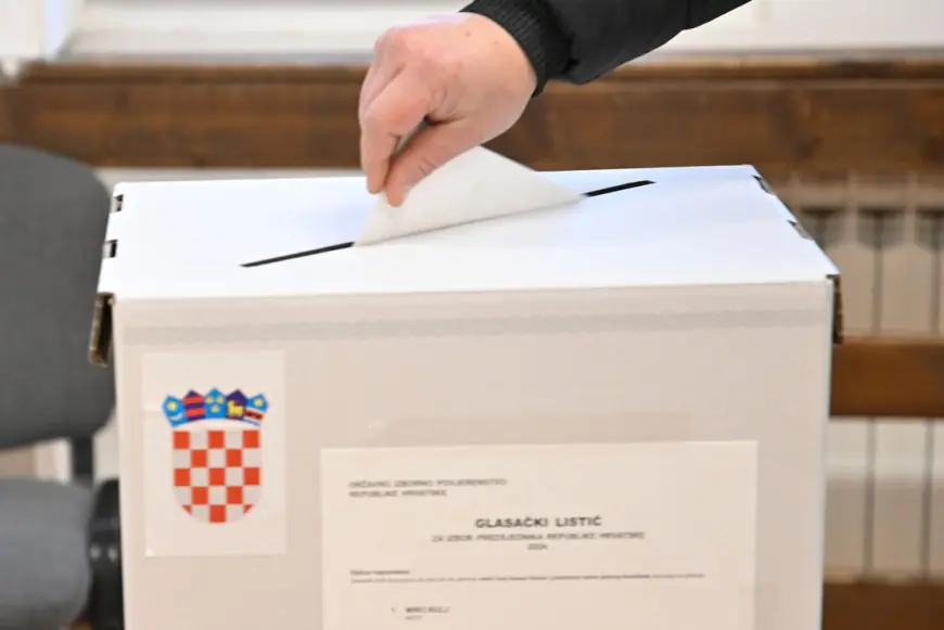 HRVATSKI GRAĐANI BIRAJU PREDSJEDNIKA REPUBLIKE, USKORO PRVI PODACI O IZLAZNOSTI