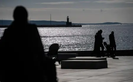 SLIJEDE IZNADPROSJEČNO TOPLI DANI, A ONDA NAGLA PROMJENA