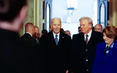 UZVANICI U ROTONDI KONGRESA DOČEKALI TRUMPA PLJESKOM I UZVICIMA