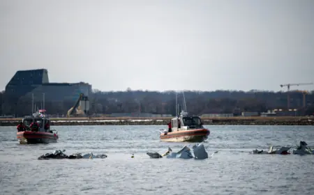 PRONAĐENE CRNE KUTIJE NAKON ZRAKOPLOVNE NESREĆE NAD WASHINGTONOM